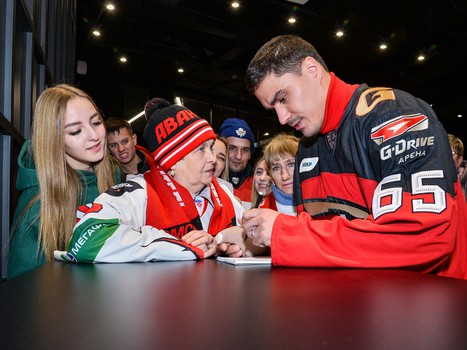 «Авангард» - «Северсталь» 4:3. Вокруг матча