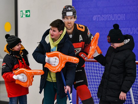 «Авангард» - «Сибирь» 4:3 ОТ. Вокруг матча