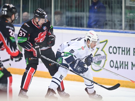 14.01.2014 "Авангард" - "Медвешчак" 4:3 Б