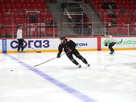 Открытая тренировка «Авангарда» перед домашними матчами финала Кубка Гагарина