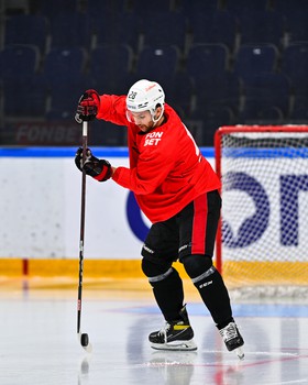 Раскатка «Авангарда» перед матчем в Уфе