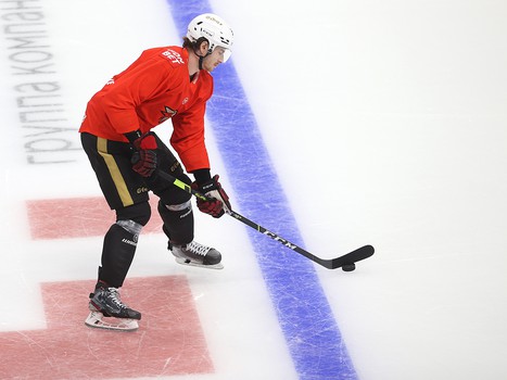 Тренировка «Авангарда» перед матчем в Уфе