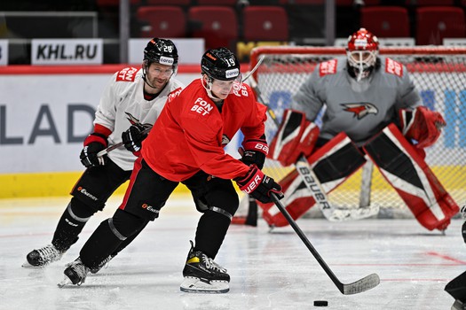 Раскатка «Авангарда» перед первым матчем серии с «Сибирью»