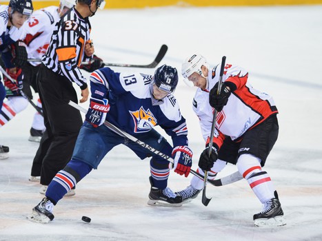 18.08.2015. Мемориал Ромазана-2015. "Авангард" - "Металлург" Мг 5:2