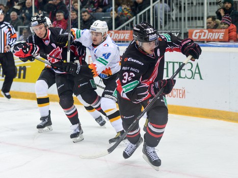 01.02.2015 "Авангард" - "Северсталь" 2:3 ОТ