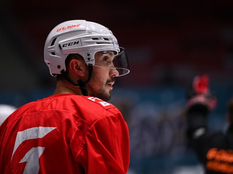 Раскатка «Авангарда» перед матчем в Сочи