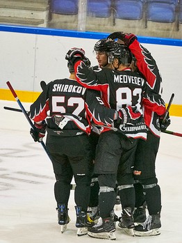 Товарищеский матч. "Авангард" - "РоКи" 3:1