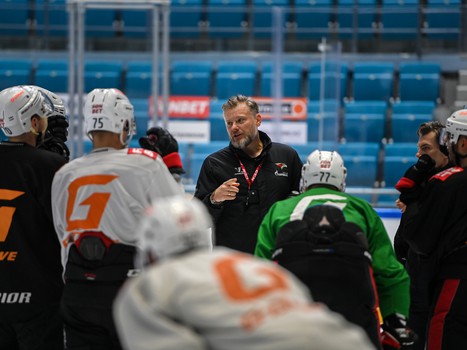 Раскатка «Авангарда» перед матчем в Нур-Султане