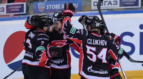 "Авангард" - "Сибирь" 3:0. Все голы и опасные моменты (ВИДЕО)