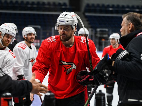 Раскатка «Авангарда» перед выездным матчем с московским «Динамо»