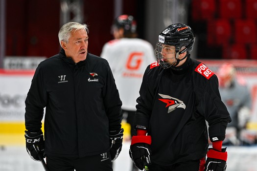 Тренировка «Авангарда» перед матчем с «Адмиралом»