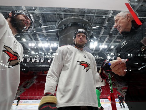 Раскатка «Авангарда» перед матчем с «Амуром»