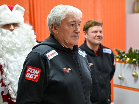 «Авангард» в гостях у детей из ОДКБ