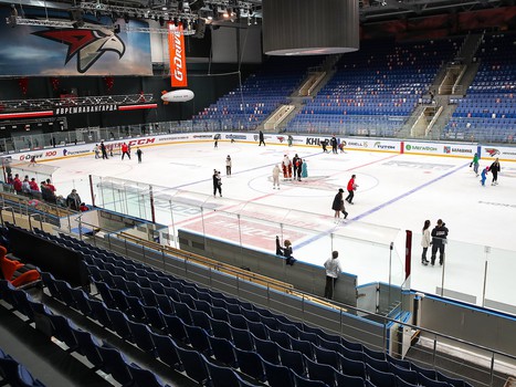 Катания «Авангарда» с семьями