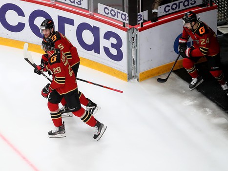 30.12.2020. «Авангард» - «Куньлунь Ред Стар» 3:4 Б