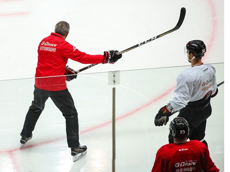 Раскатка «Авангарда» перед вторым матчем с «Адмиралом»