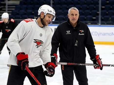 Раскатка «Авангарда» перед выездным матчем с московским «Динамо»