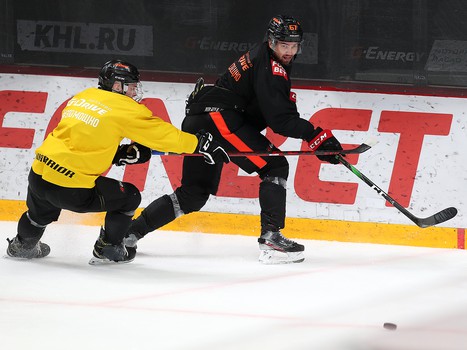 Иван Мирошниченко присоединился к «Авангарду»