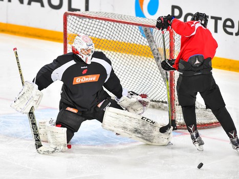 Раскатка "Авангарда" перед матчем с "Автомобилистом"