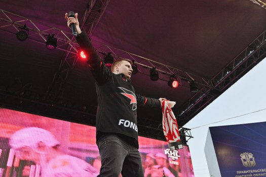 Фан-зона «Авангарда» на Пешеходном Любинском