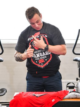 Большие игры "Авангарда": Густафссон vs Сундстрем