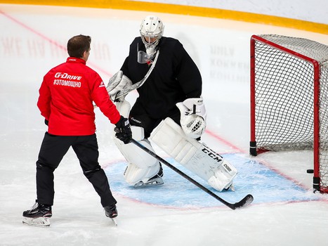 Открытая тренировка «Авангарда» для СМИ