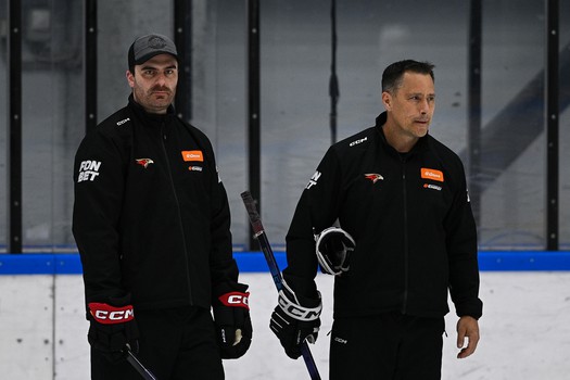 Тренировка «Авангарда» в Хоккейной Академии