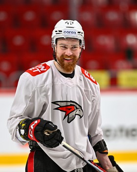 Раскатка «Авангарда» перед матчем в Челябинске