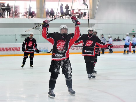 "Авангард"-2001 вышел в финал Первенства России