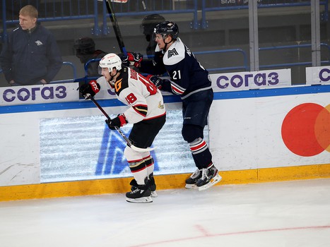 24.03.2021. «Металлург» - «Авангард» 7:1