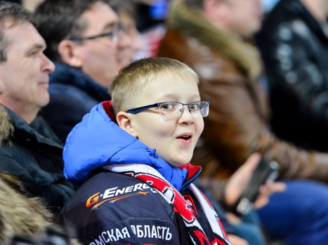 Наша атмосфера. Как поддерживали "Авангард" в сибирском дерби