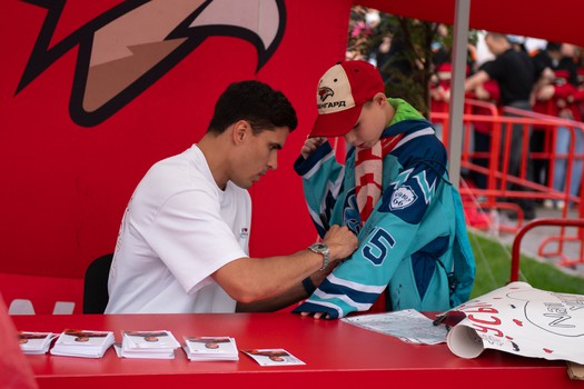 Наиль Якупов на вечеринке Буэнос Летос