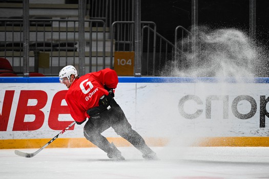 Тренировка «Авангарда» перед матчем во Владивостоке