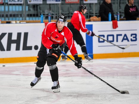 Раскатка "Авангарда" перед матчем с "Нефтехимиком"