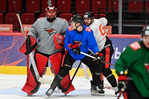 Тренировка «Авангарда» в Омске