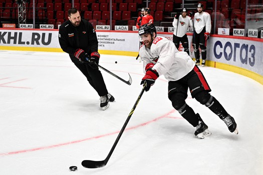 Тренировка «Авангарда» перед матчем с «Автомобилистом»