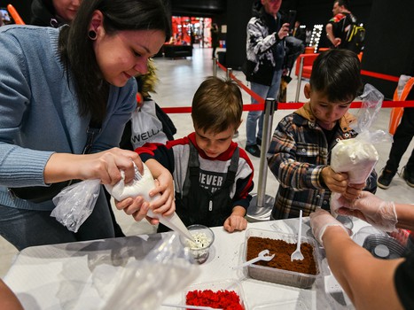 «Авангард» - «Сибирь» 4:3 ОТ. Вокруг матча