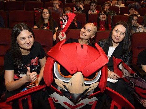 31.03.2019. Фан-зоны "Авангарда" в Омске 