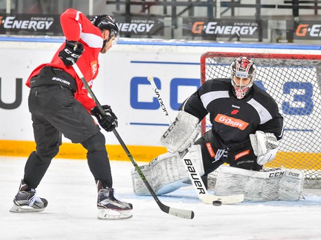 Раскатка "Авангарда" перед шестым матчем серии с "Салаватом Юлаевым"