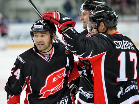 27.08.2015. "Авангард" - "Металлург" Мг 3:4Б