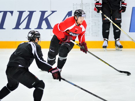 Раскатка "Авангарда" перед домашним матчем с "Северсталью"