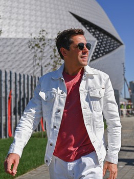 Александр Крылов на G-Drive Арене и в Хоккейной Академии «Авангард»