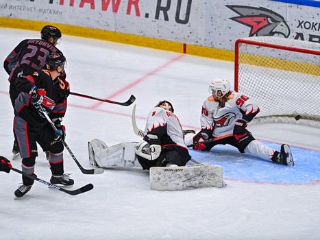 27.07.2022. Товарищеский матч. «Авангард» - «Омские Крылья» 3:2