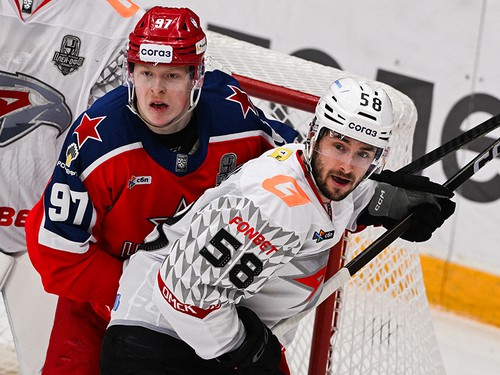 1/4 финала Кубка Гагарина, матч №4: 14 апреля, 22:30 (омск.вр.) ЦСКА - «Авангард»