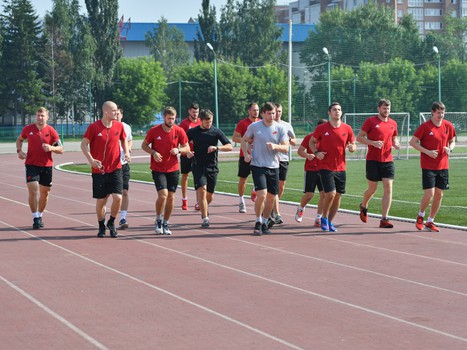 Тест Купера на стадионе "Авангард"