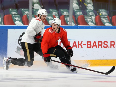 Первая тренировка Никиты Сошникова в «Авангарде»