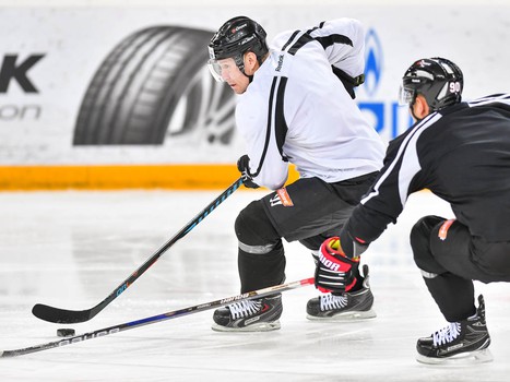 Открытая тренировка "Авангарда" для СМИ