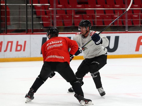 Первая тренировка «Авангарда» в новом сезоне