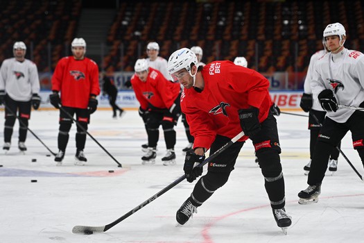 Раскатка «Авангарда» перед матчем в Магнитогорске