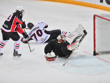 Предновогодний матч "Офисных Ястребов"